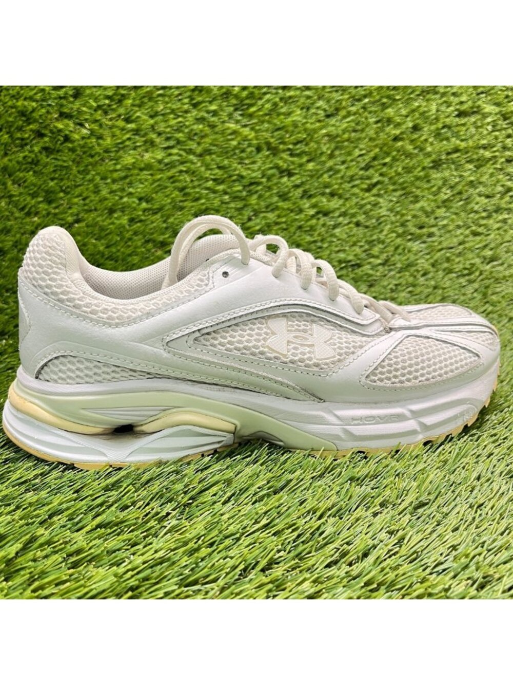 Under Armour Apparition Womens Size 9 White Athletic Running Shoes Sneakers